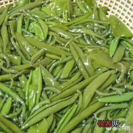 《舌尖上的中国3》中提到了“莼鲈之思”。这个成语有什么典故？“莼鲈”究竟指的是什么？