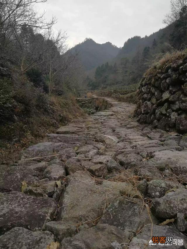 55岁马云登山被偶遇,他说,真的需要运动了,大家运动吗？