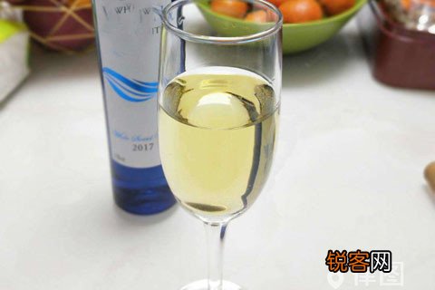 醉驾拘役可以带钱进去吗? 醉驾拘役能带什么进去