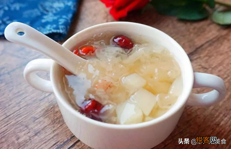 银耳汤的正确做法 银耳出胶多很粘稠