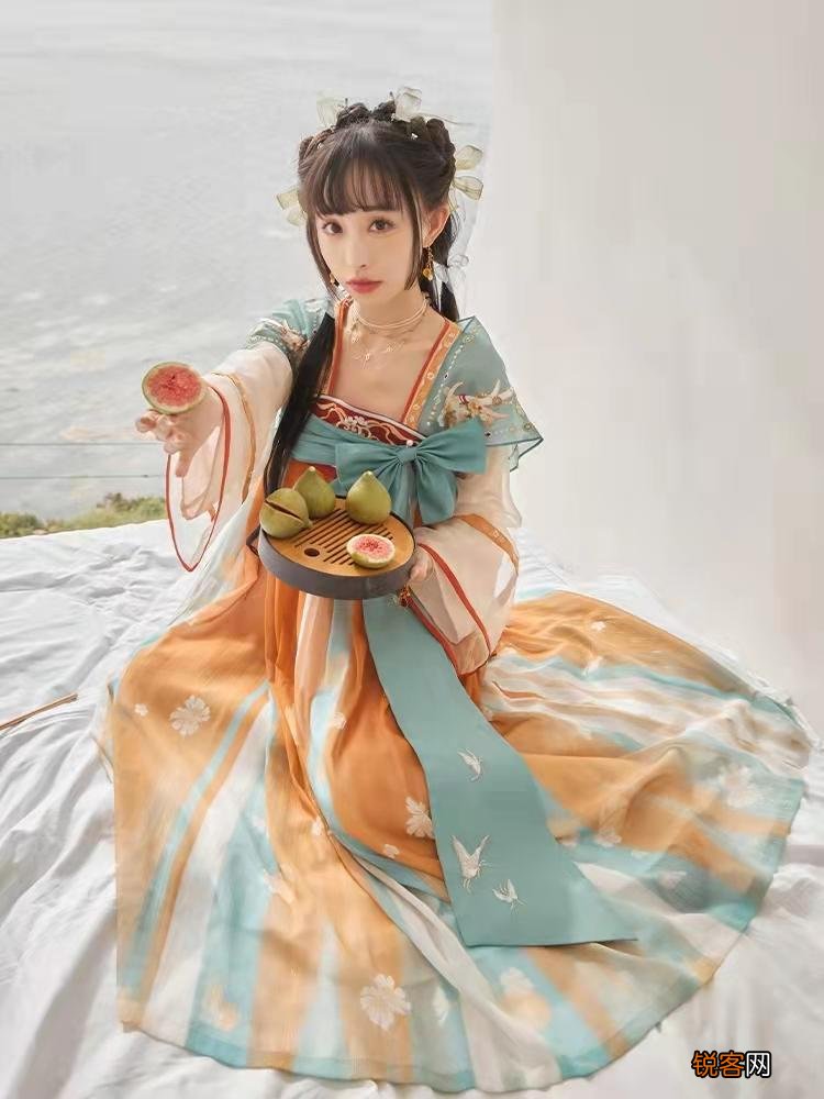 疫情下的汉服品牌 又一家汉服品牌被卷死了