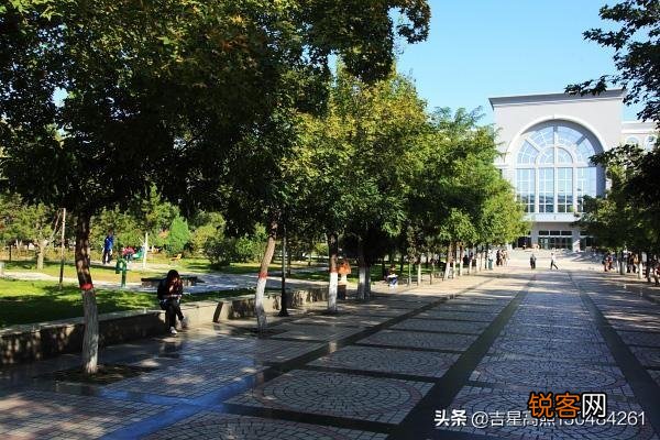 太原理工大学的软件工程专业如何？就业前景如何？
