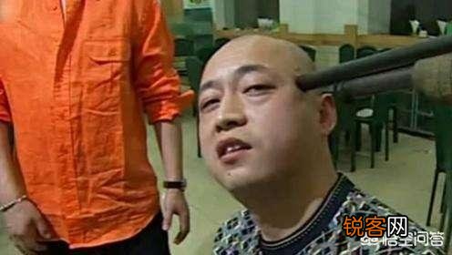 《征服》里如果封彪不肯跪下叫刘华强“爷”,刘华强会不会真的杀了封彪？