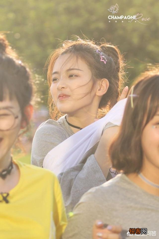 给娱乐圈美女排个名次,你认为怎么排？