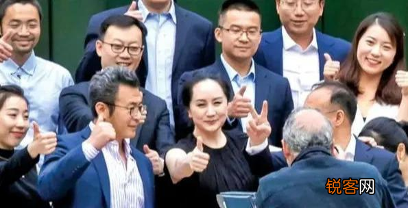 孟晚舟事件的前因后果 被困1028天终于回国了