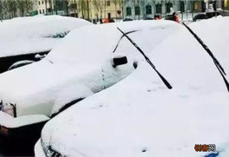 下雪天需要把雨刮器竖起来吗