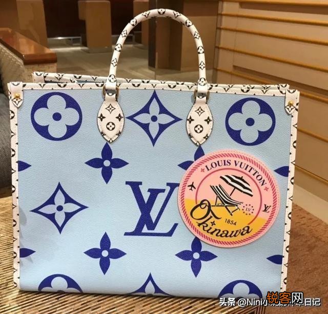 LV、蔻依,爱马仕的这几款蓝色包包你更喜欢哪一家?