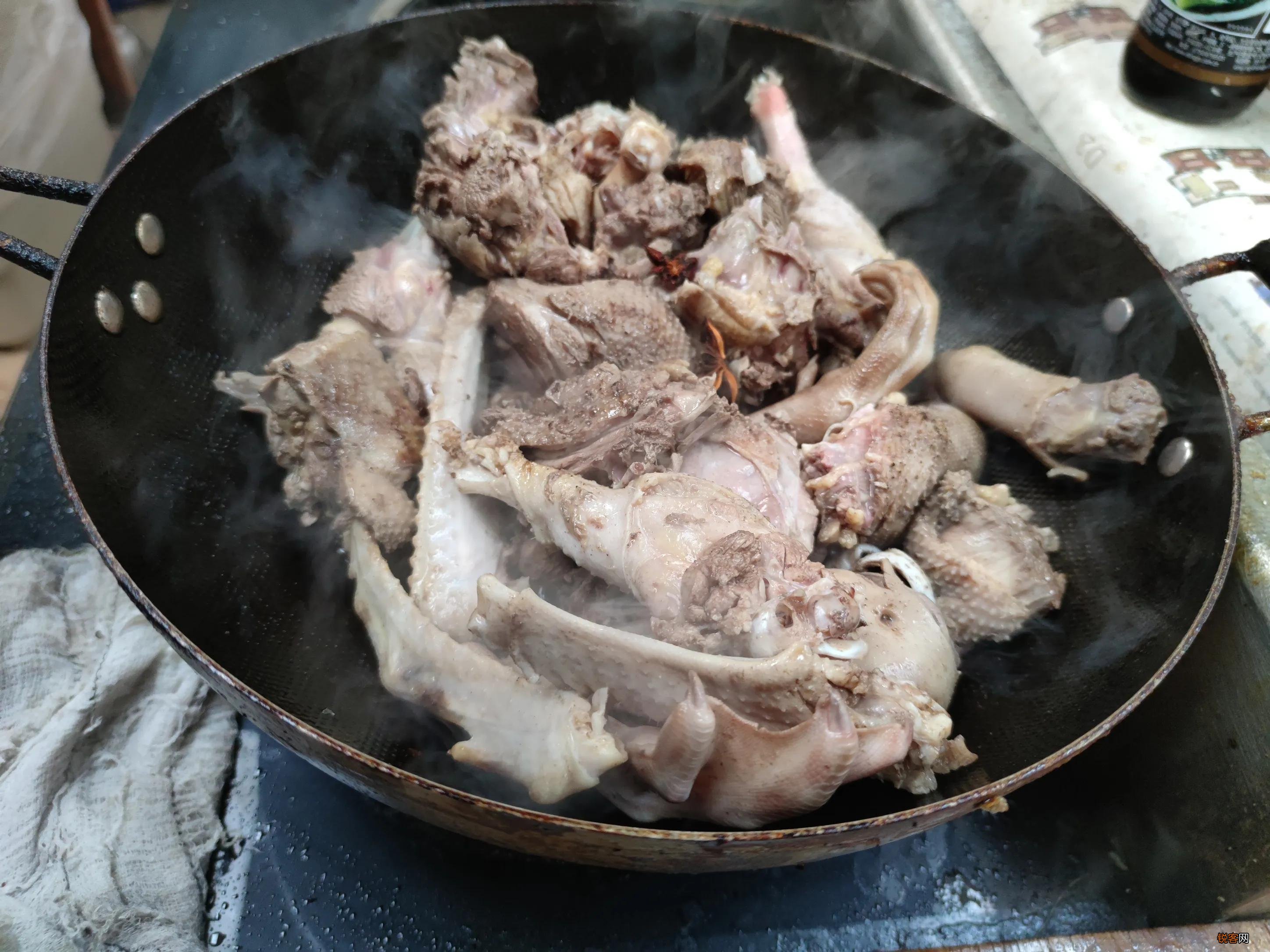 大鹅怎么炖才好吃 如何让鹅肉嫩而不柴