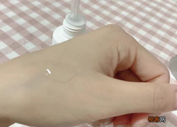 护肤品中的小棕瓶、小白瓶、小黑瓶、小绿瓶都是什么？ 一篇全看懂