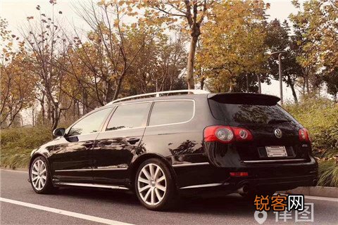 员工出交通事故老板要赔偿吗？