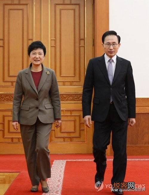 韩国总统文在寅会善终吗？