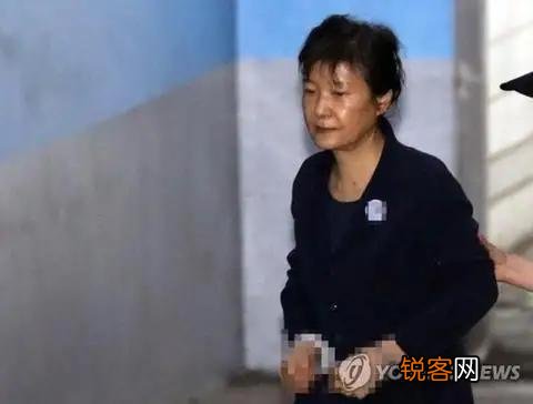 韩国总统文在寅会善终吗？