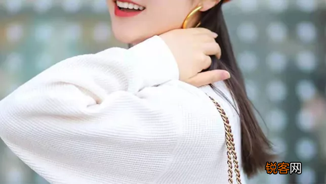 蔻驰哪款包包最经典 没有女生能抵挡它的“真香”
