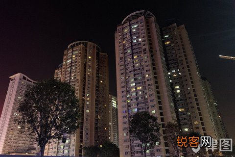 上海工伤后失业金怎么赔偿？ 上海工伤失业补助金怎么算