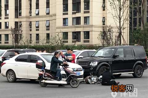 2022交通事故工伤如何赔偿？