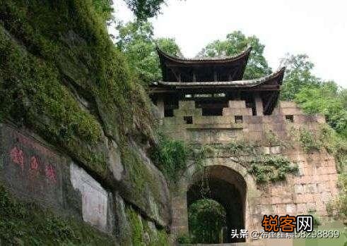 当年蒙古军队为什么非要打下钓鱼城呢？