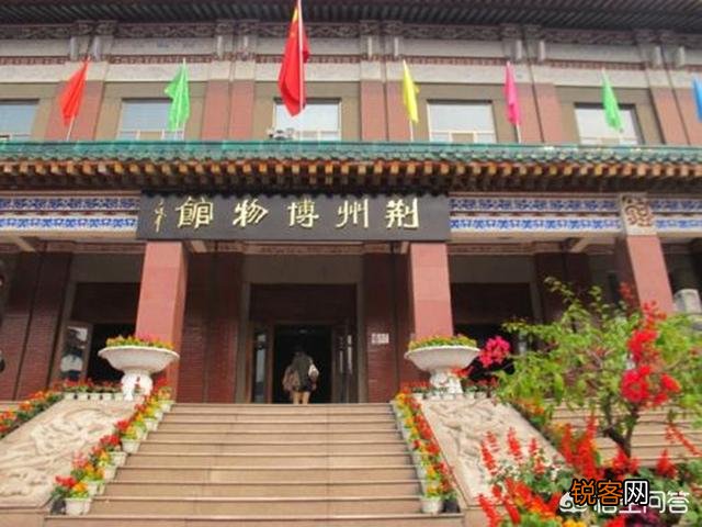 湖北荆州曾出土距今两千多年的软尸“遂先生”。这种软尸是怎么形成的?