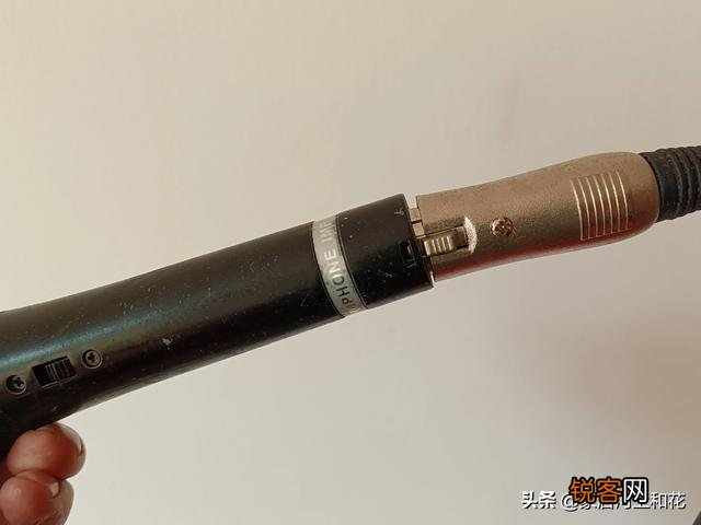 家里装一套卡拉OK要多少钱？什么价位才有包间的效果？