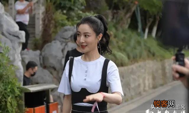 马云去安徽吃火锅,为什么要带上薇娅和韩红？