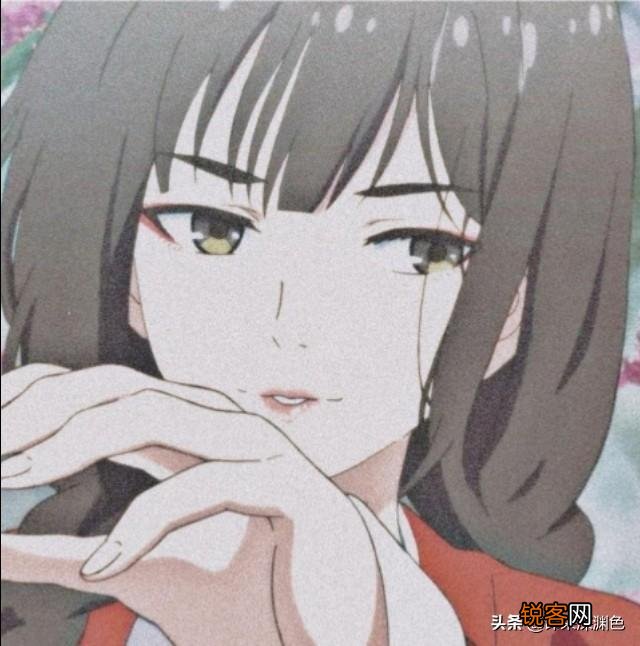 有的女人无才艺,仅凭姿色,直播赚得盆满锅满。你怎么看？
