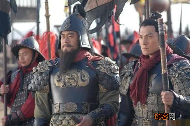 单以武艺排名,排在前20位的梁山好汉应是哪些人？
