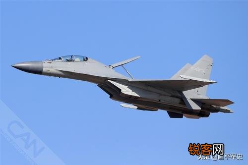 国产服役战机里除了歼20,还有比苏-30MKK更先进的战机吗？