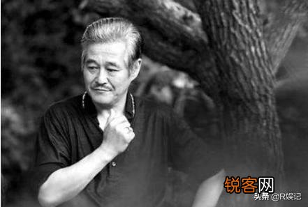 当初嫁给一无所有赵本山,成名后离婚的前妻葛淑珍,现状如何？