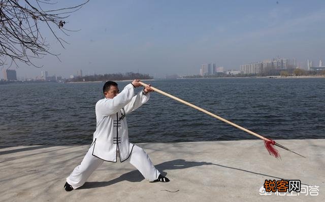 马槊杆的制造一定要那么复杂吗？欧洲为什么不这样？后世也不这样？