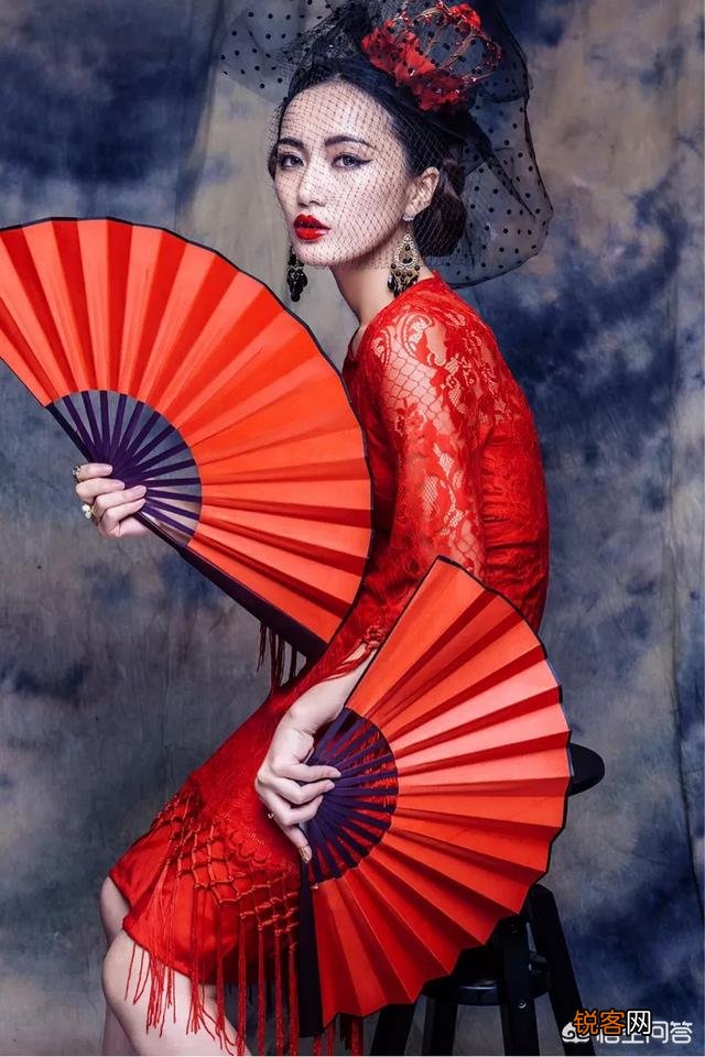 如何用摄影作品诠释“中国红”？