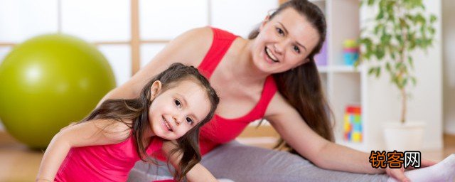孩子在家打人怎么引导 孩子打人家长正确教育