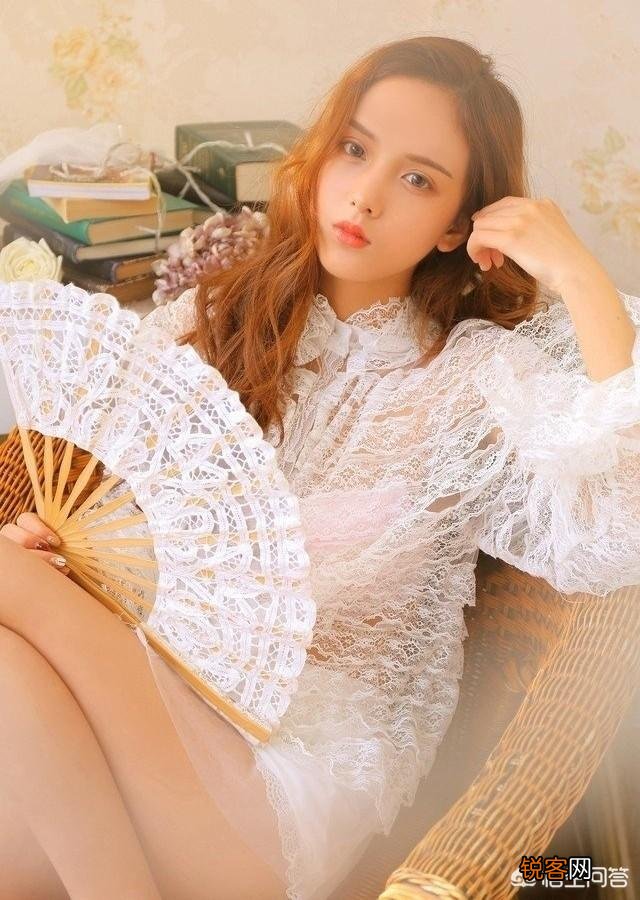 女生认为什么样的男生算是屌丝？