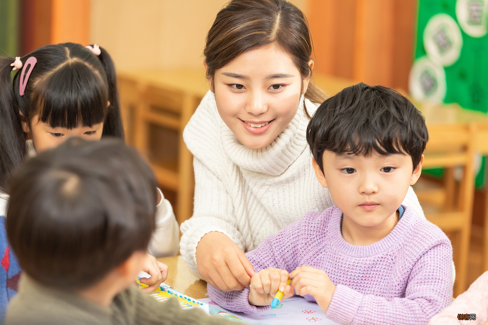 遇到孩子早恋怎么办