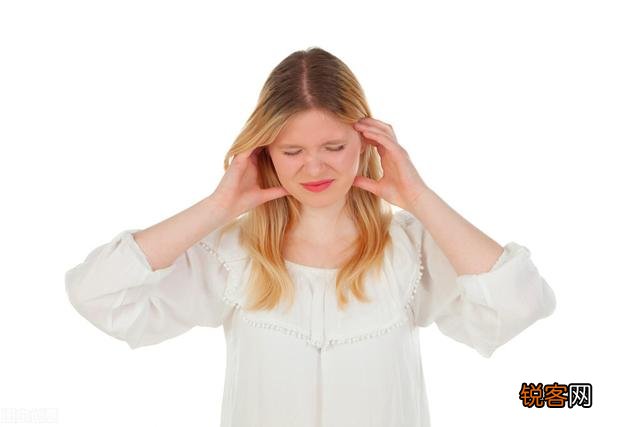 为啥楼上没人住晚上还经常听到高跟鞋的声音?