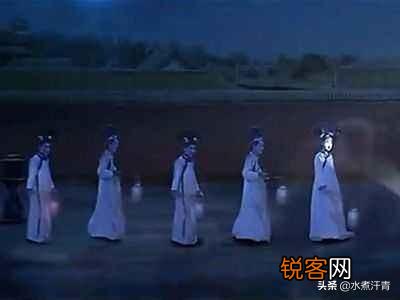 关于1992年故宫墙出现宫女事件,科学家解释的四氧化三铁遇闪电能录像是什么原理？