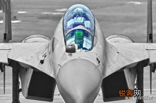 印度空军苏30战机部署拉达克前沿机场,我方歼-16能否碾压？