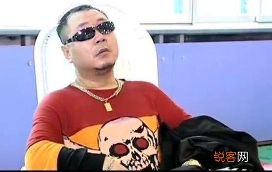 现在的社会真是安全啊!以前那些满嘴喊着我是黑社会的人都去哪了?