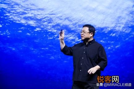 看了罗永浩的直播,我这同龄大叔也有些冲动,能做吗？