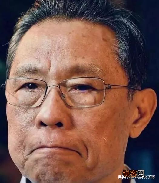 钟南山院士在疫情期间做了什么,成就这么大？