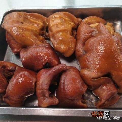 动不动就用十几二十几种香料,但吃的时候怎么闻不到也吃不出各种香料？多香料有必要吗？