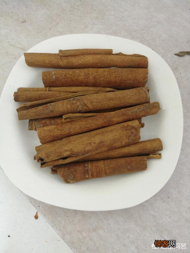 香料的分类及作用是什么？
