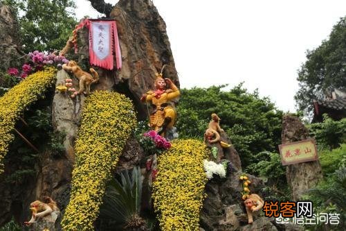斗战胜佛和齐天大圣,哪个地位高？