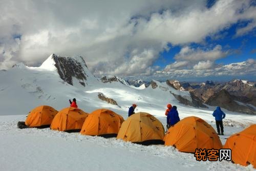 历史未解之谜：前苏联“死亡之山”的九名登山者到底遭遇了什么？