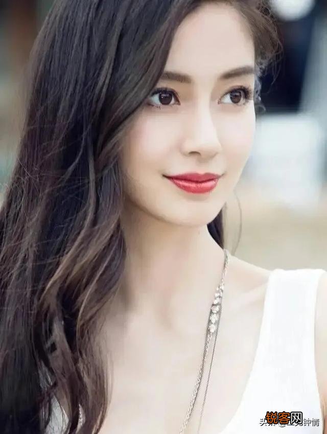 同时有三个男生追你,你该怎么办？