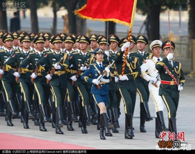 哪个国家的军礼服最帅气？