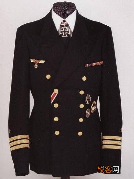哪个国家的军礼服最帅气？