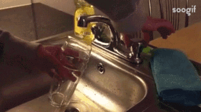 你们都收藏了哪些有意思的表情包和gif？