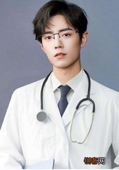 除了肖战李易峰,还有哪些男星戴口罩也很帅？