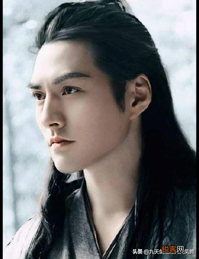 哪些男明星年轻时候的容颜是帅到炸裂的,比现在的小鲜肉帅百倍的？