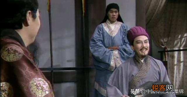 诸葛亮让刘备三顾茅庐,本身自己也是狂士,却为何容不下彭羕？