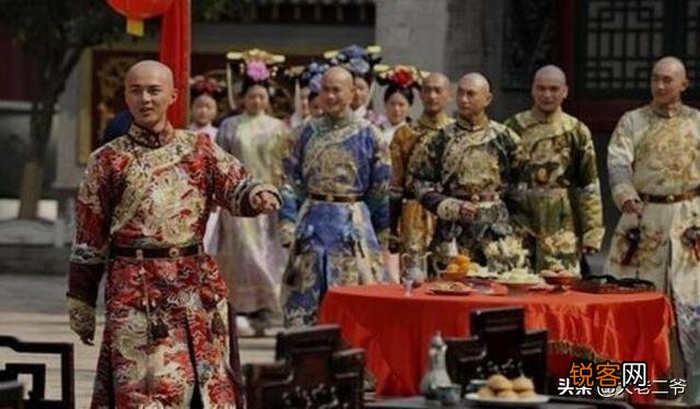 九子夺嫡中九位阿哥是什么下场?除了老四一党,其余七人悲惨至极?
